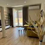 Haris Apartments Tirana